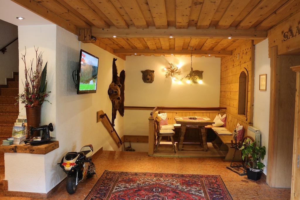 Gasthof Baerenwirt Hotel Fusch an der Grossglocknerstrasse Luaran gambar